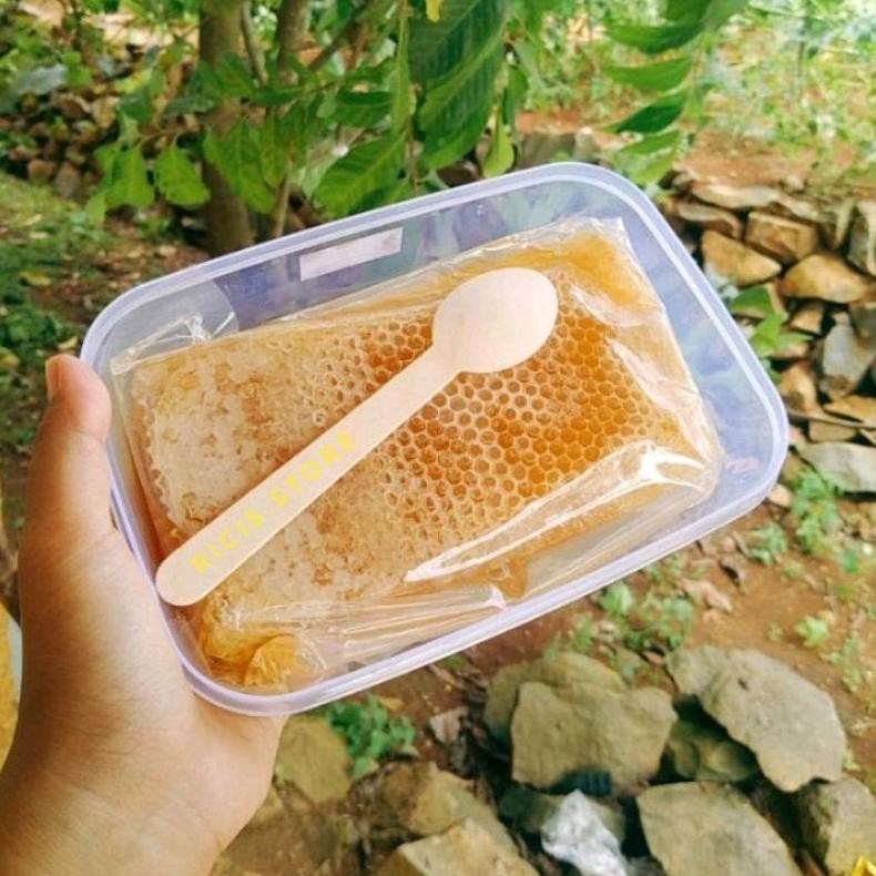 

Ori Madu Sarang Asli Sarang Madu Raw Honey Madu Mentah Honeycomb Madu Melifera 250 Gram Murah