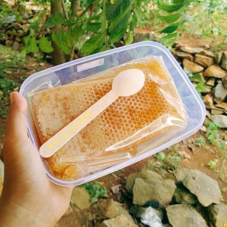 

Big Sale [[500 Gram ]] Madu Sarang Madu Multiflora Madu Randu Madu Kaliandra Madu Hitam Pahit Madu Bawang Lanang Madu Sarang Madu Murni Honeycomb Madu Ricis Madu Mentah High Quality