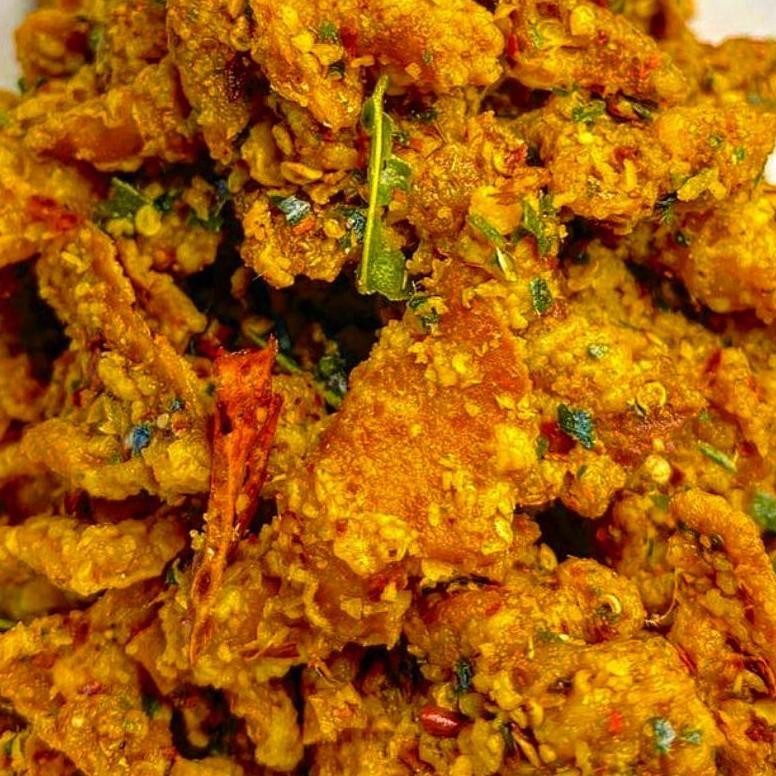

Original Kripik Kulit Ayam Crispy Pedas Rempah Daun Jeruk Isi 500Gr High Quality
