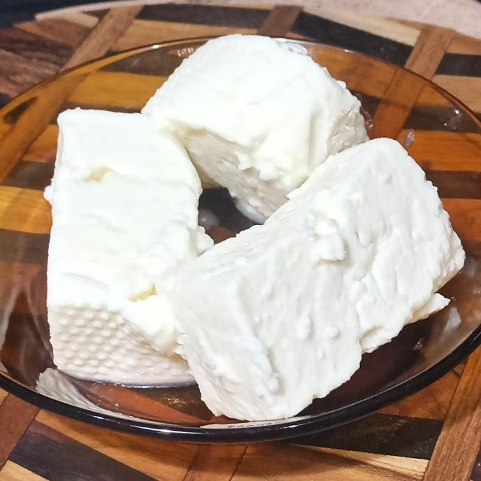 

Fresh Feta Cheese / Keju Feta / Brinza