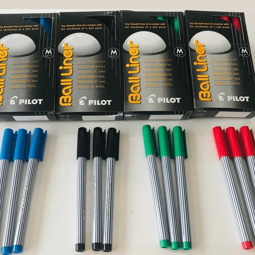 

Pulpen Pilot Balliner Medium 0,8 Biru,hitam