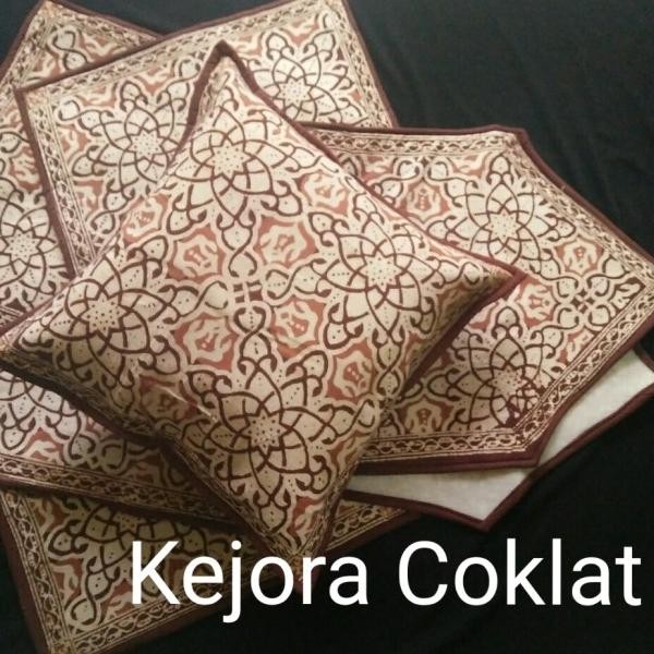 Sarung Bantal Kursi Sofa Set Batik Risang Coklat