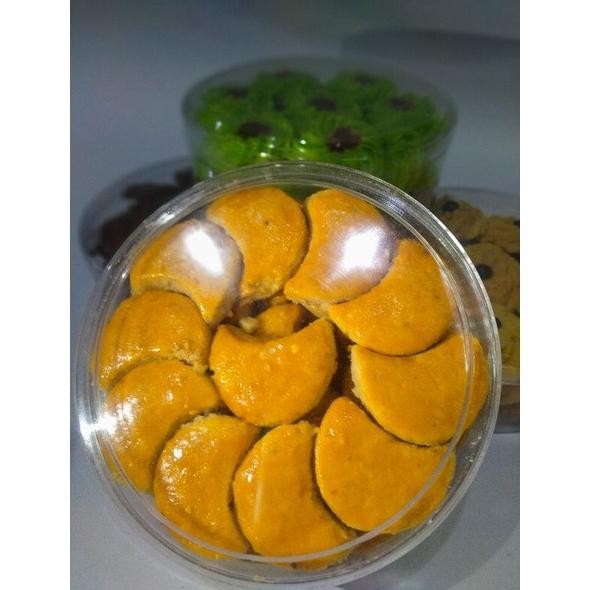 

kue kacang spesial