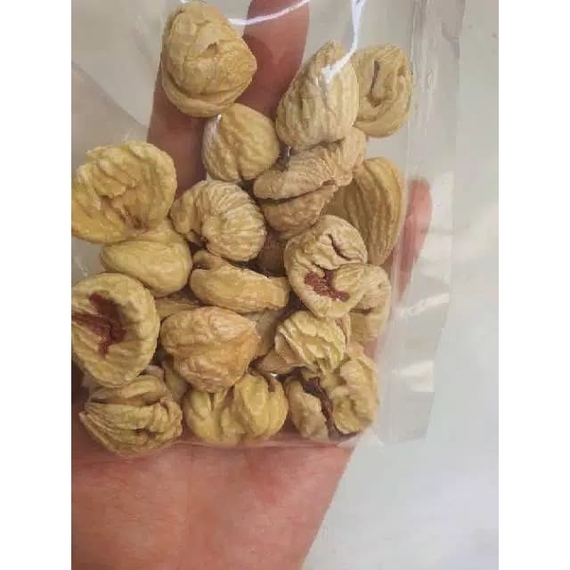 

Lakci / Dried ChestNuts 500gr Grosir