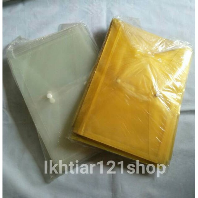 

Map Plastik Kancing punggung F4/folio per pcs satuan