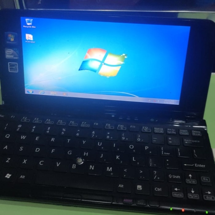 SONY VAIO POCKET VPC P115KG