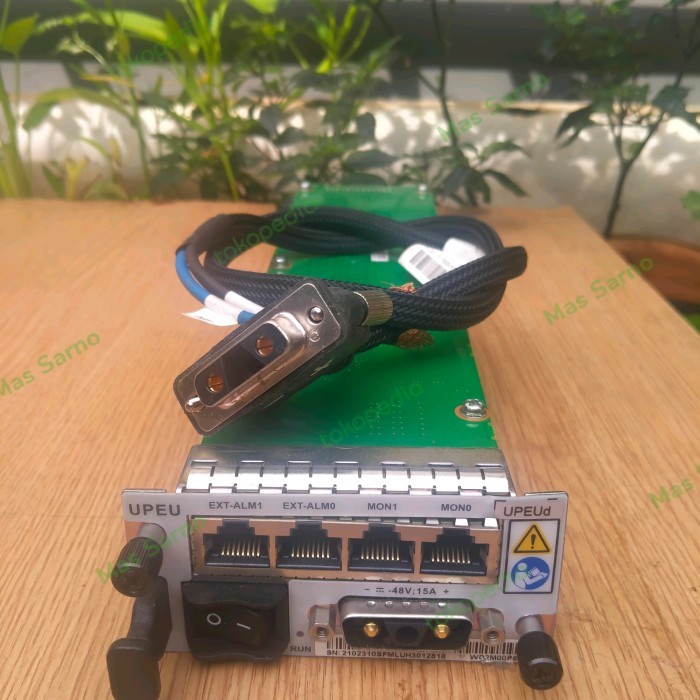 STEP DOWN 48 TO 12 V DC