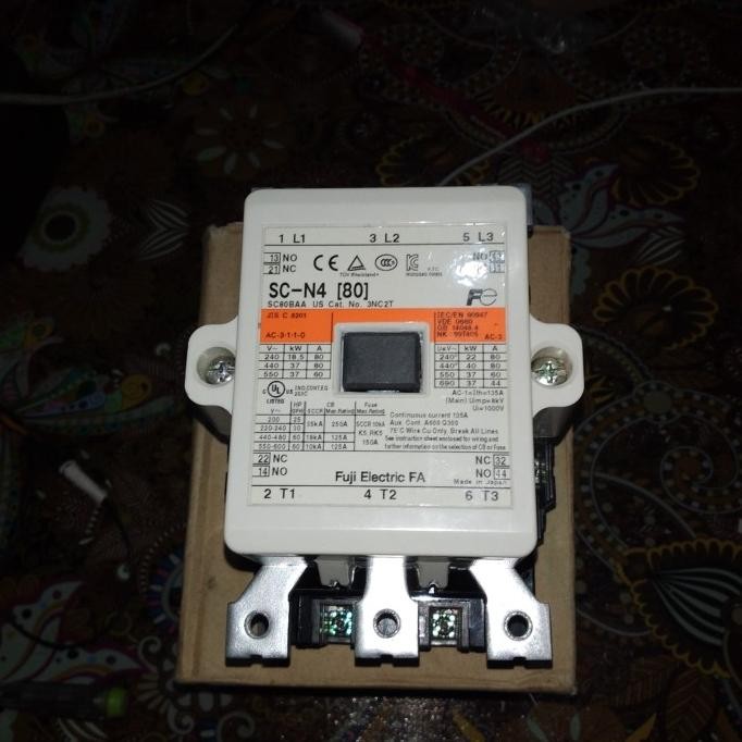 SC-N4 fuji kontaktor fuji SCN4 220V ORIGINAL