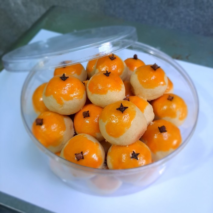 

Kue Nastar toping CENGKEH - Kotak 500 gram