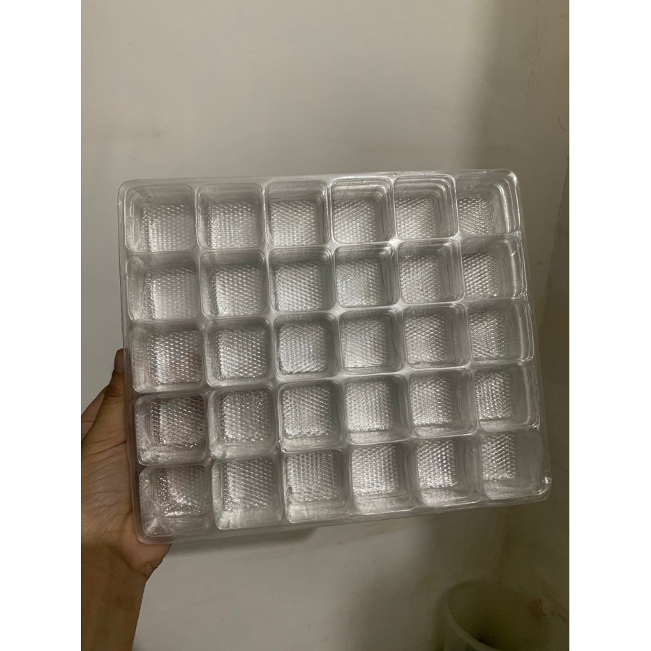 

Box Nastar 30 HOLE (500 SET)