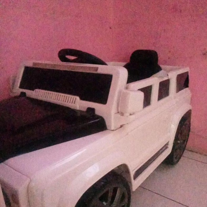 NEW MOBILE AKI ANAK BEKAS / MOBIL MAINAN BEKAS / MOBIL AKI ANAK PEDAL