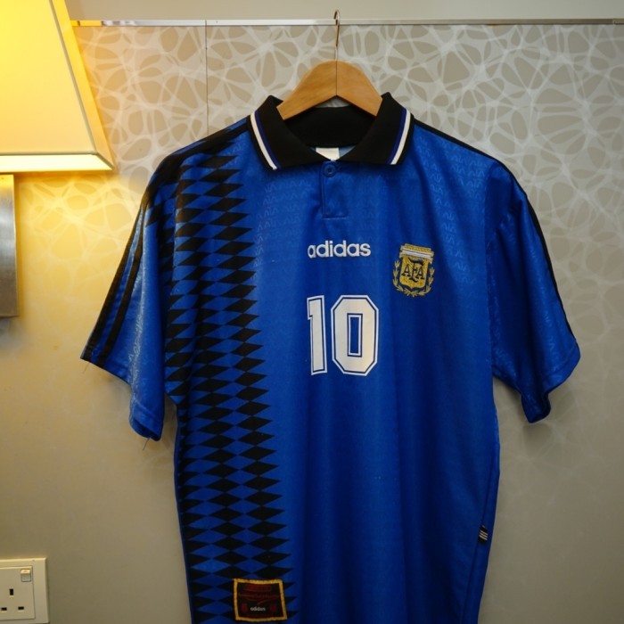 JERSEY ORIGINAL ARGENTINA AWAY 1994 MARADONA