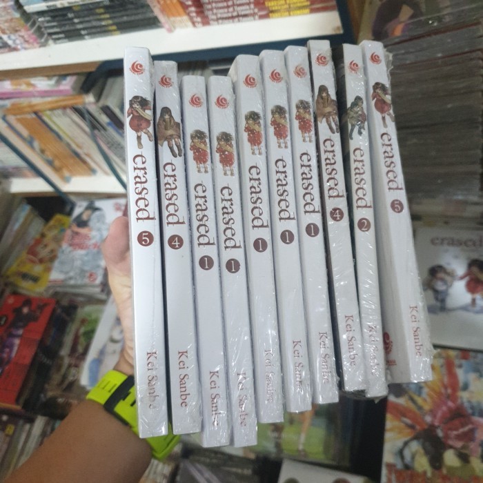 KOMIK ERASED