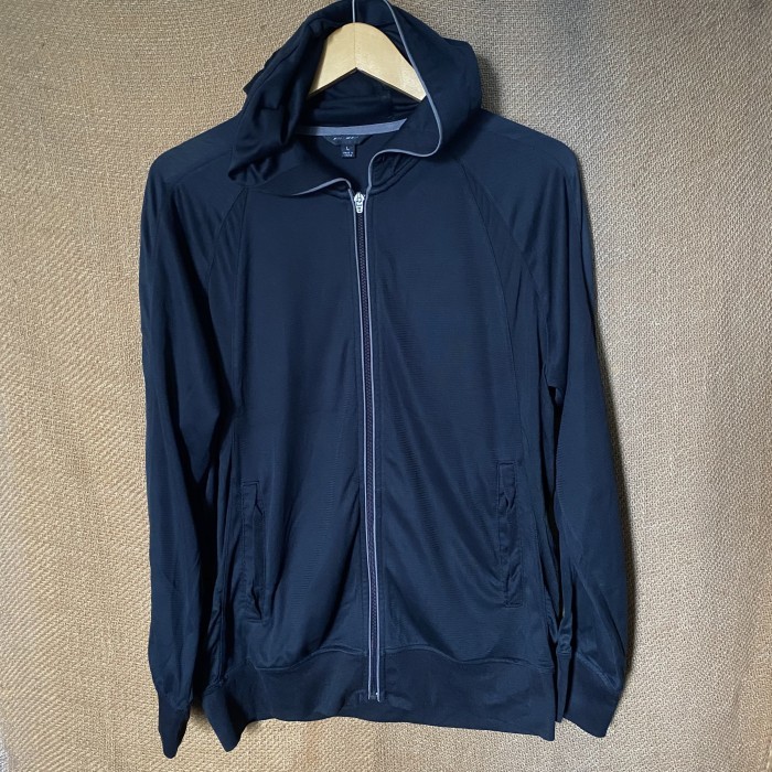 UNIQLO SPORT BLACK JACKET MAN