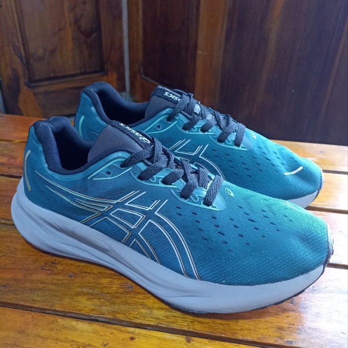 SEPATU RUNNING ASICS GEL CUMULUS 26