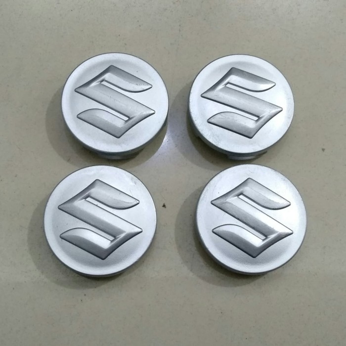 TUTUP DOP VELG RODA MOBIL SUZUKI FUTURA