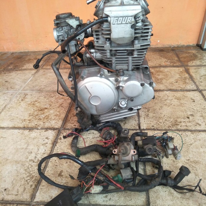 {Bekas} Mesin set engine yamaha scorpio 225 Diskon
