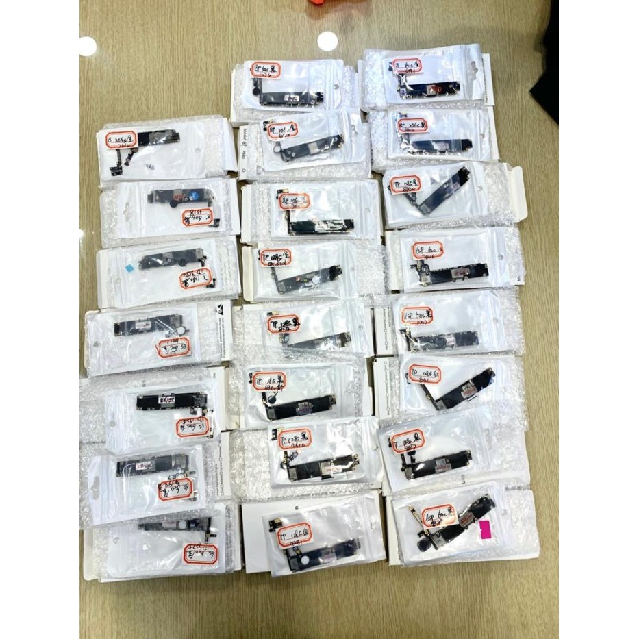 MOTHERBOARD IPHONE / MESIN IPHONE / MAINBOARD IPHONE GARANSI 6 BULAN