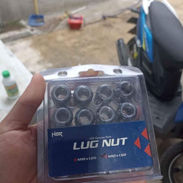 LUG NUT HSR WHELS