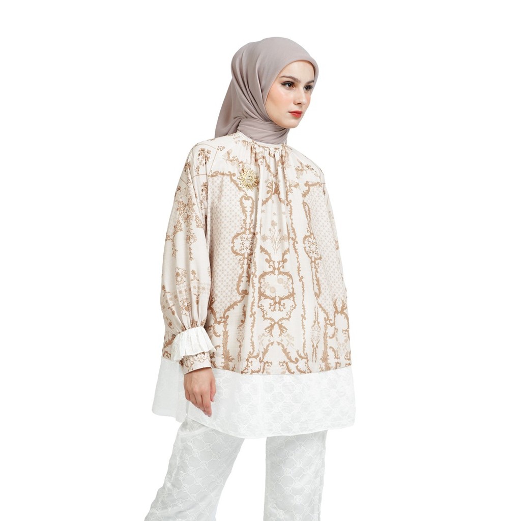 HEMAT Nada Puspita - Sophia Raglan Blouse - Cream