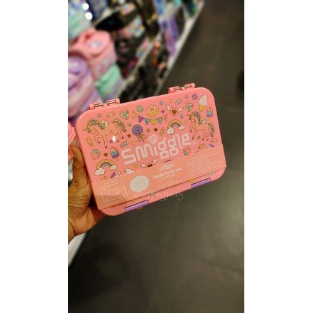 KULITAS TERBAIK- READY STOCK - SMIGGLE ORIGINAL FIESTA HAPPY MEDIUM BENTO BOX