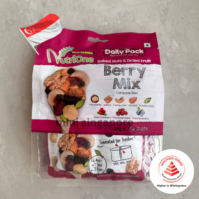 

Tong Garden Berry Mix Nuts & Dried Fruits 7 Sachets Terbaru