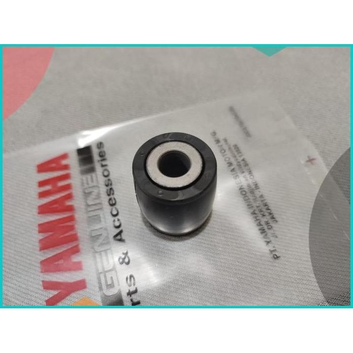Karet bosh Mounting engine Yamaha Nmax Aerox 140BZ4 perkakas