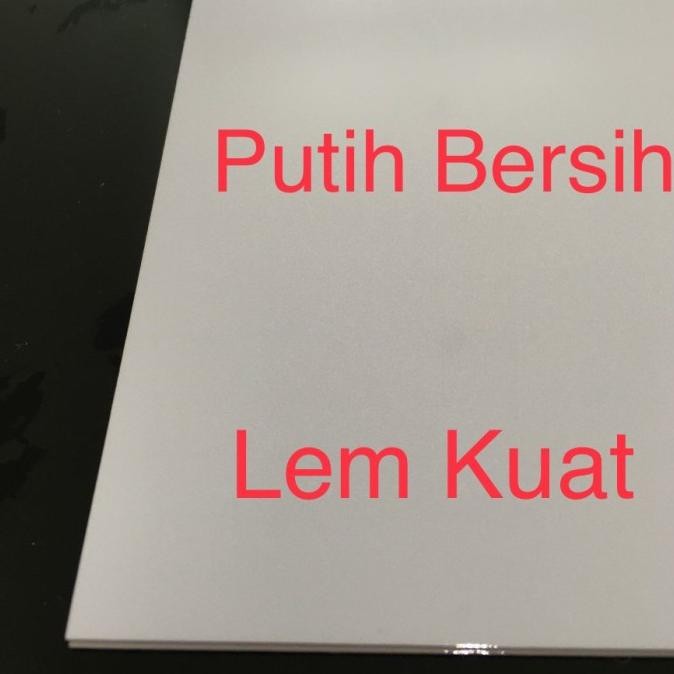 

Kertas PVC Instan ID Card -BAHAN TENGAH PUTIH 0,60 ~ 25lbr