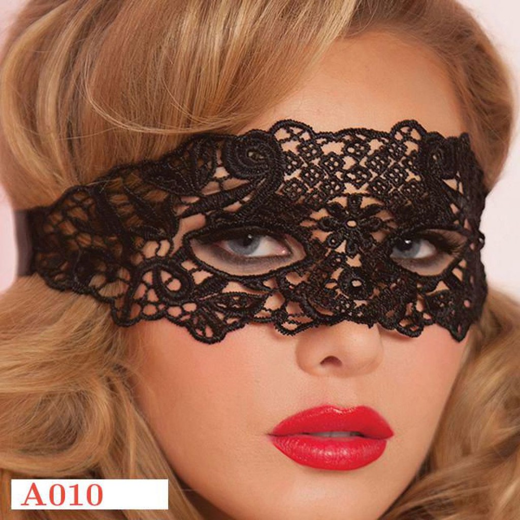 Mask Topeng Karnaval Penutup Mata Hitam