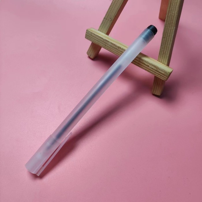 

Terbaru Pulpen Gel Case Buram/ Pulpen Gel Case Transparan Buram / Pulpen Gel HItam / Pulpen Gel Biru