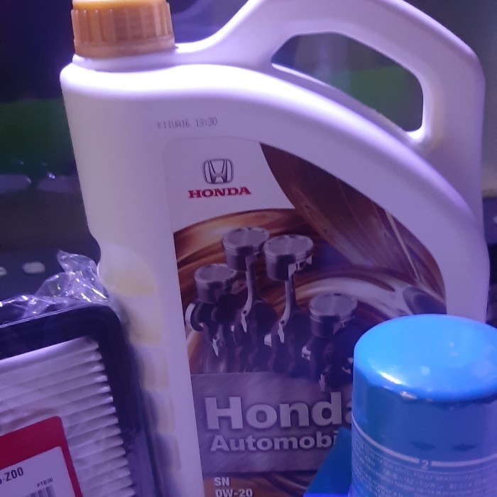 Paket Oli Mesin Honda Gold 0W.20 Mobil Jazzrs.Mobillo.Brio Ada 3Itam Harga Spesial