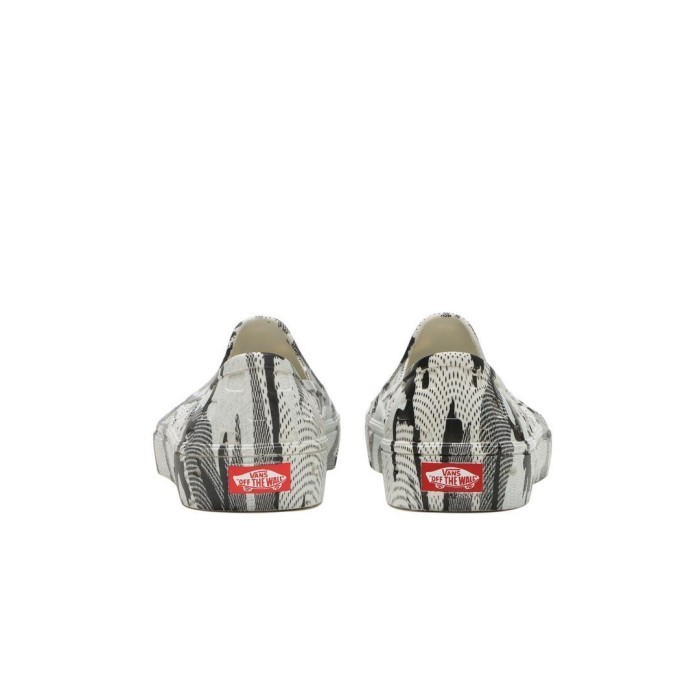 VANS Slip On Arctic Black Marshmallow Sepatu Unisex - VN0A5HF81KP - Size 36.5