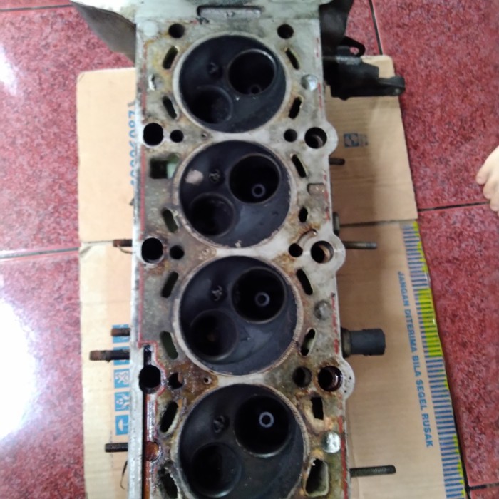 Cilinder Head BMW e36 318i M43