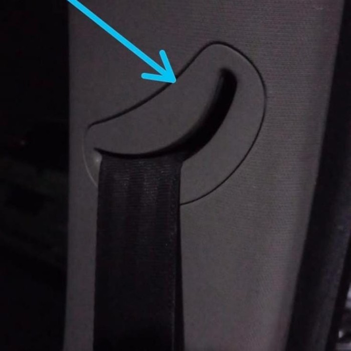 cover seat belt toyota wish