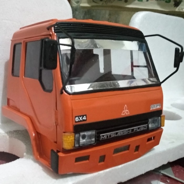 RC truck part body kabin FUSO 220PS