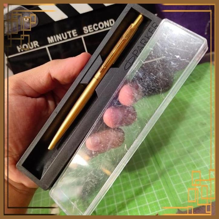 

[R255] Parker Classic Gold GT Ball Pen