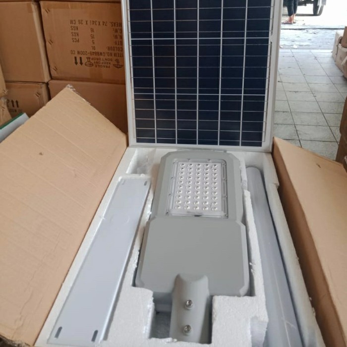Termurah Lampu Jalan 100W Solar 2 In 1 Pju Led 100W Solar
