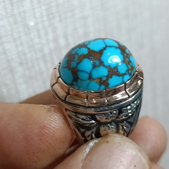 

Farizal - Batu Pirus Natural Blue Urat Merah No Red Borneo Giok Burma Birma Persia Mesir Singciang