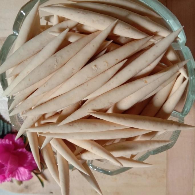 

kue lebaran kering jahe emprit / stik jahe / bangket 1kg ZS01