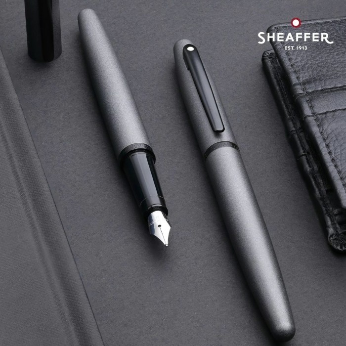 

Ready Sheaffer VFM Matte Gun Metal Fountain Pen