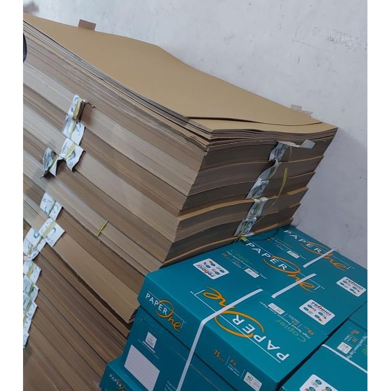 

1 Pak Karton Yellow Board No 30 Ukuran Plano (65x75cm) - Tebal +/- 2mm