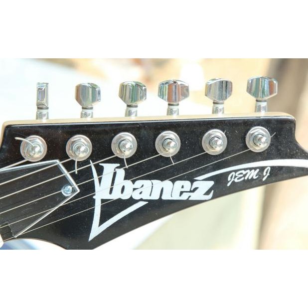 Gitar Listrik Ibanez Jem Hitam Bonus Tas Gitar , Handle , Kabel Jak