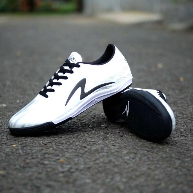 Sepatu Futsal Specs Murah.Putih
