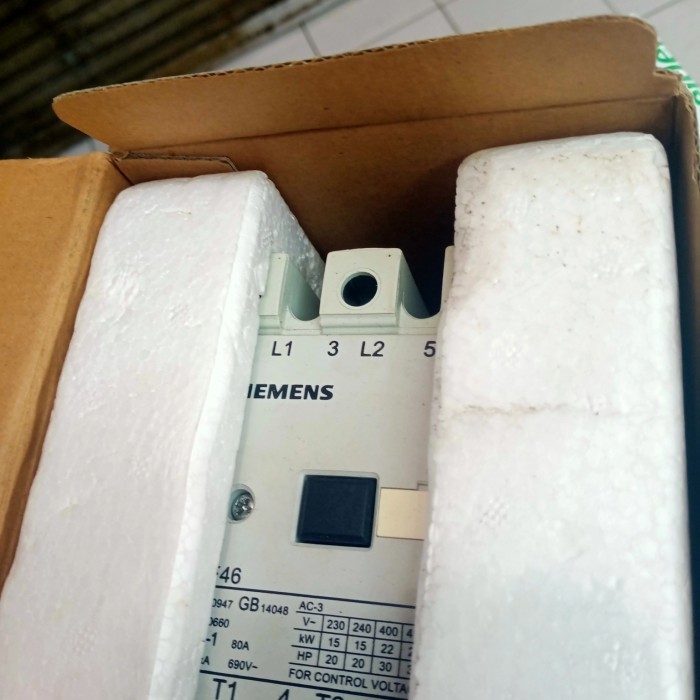NEW kontaktor contactor siemens 3tf46