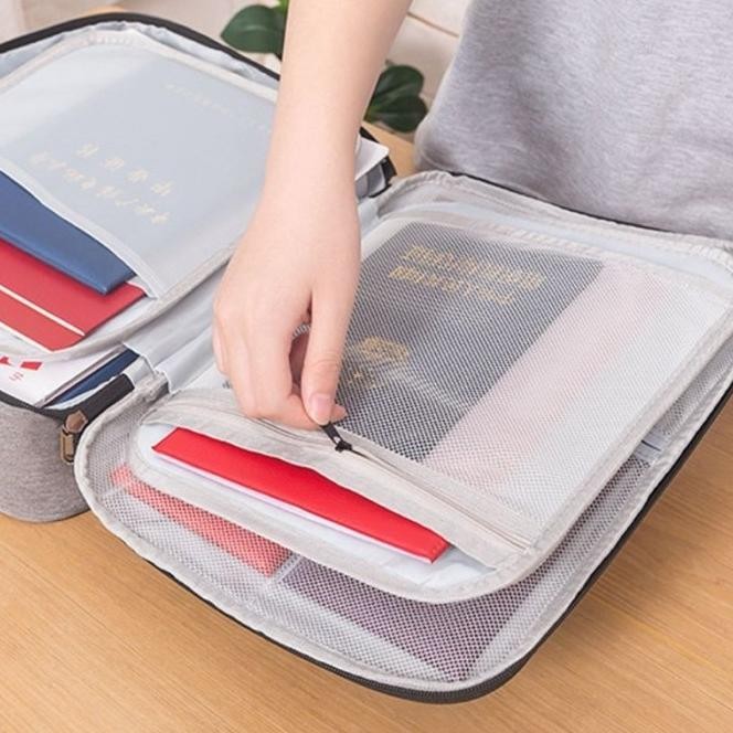 

BEST TAS DOKUMEN TIKET DENGAN KUNCI KOMBINASI KAPASITAS BESAR ANTI AIR