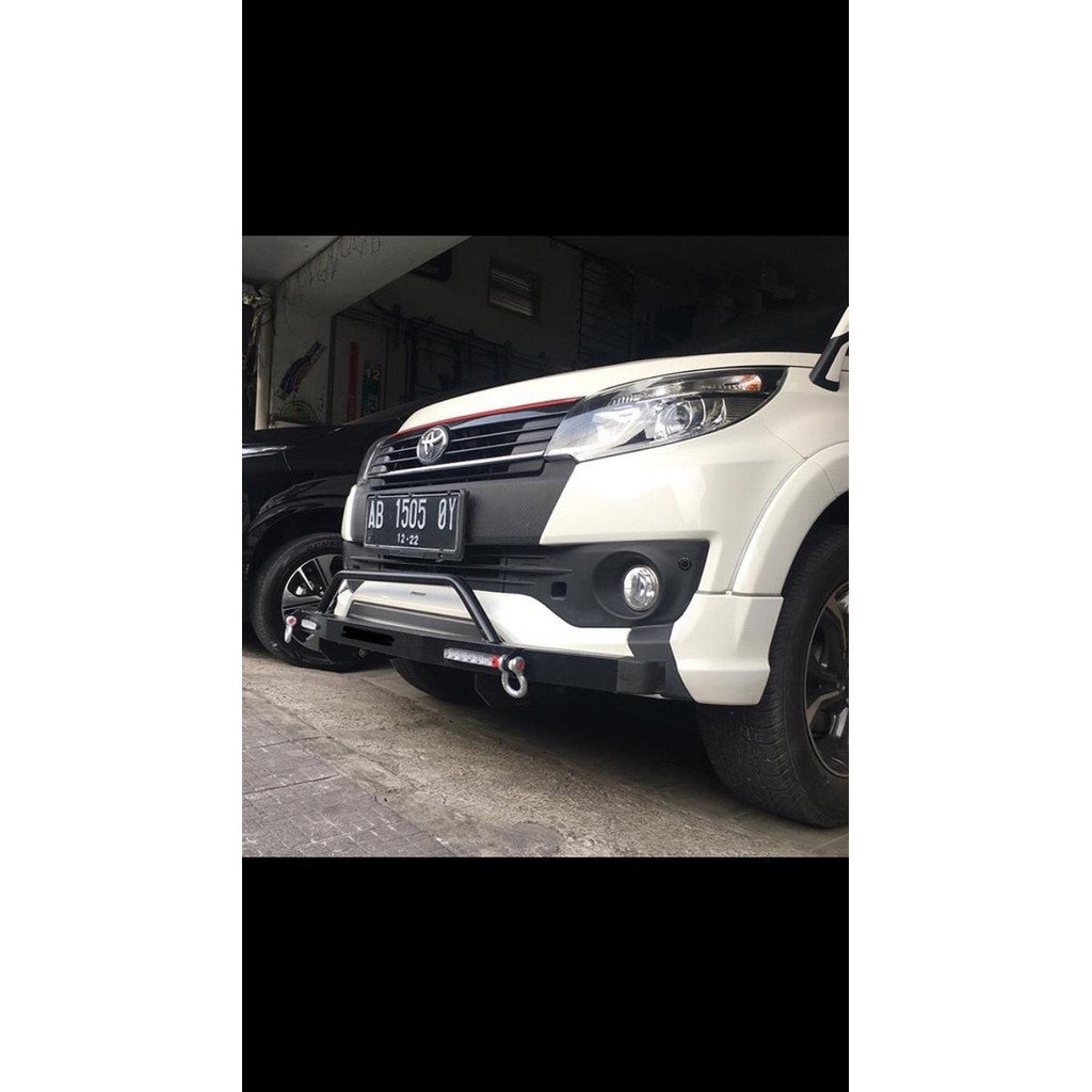 Towing depan untuk mobil rush lama