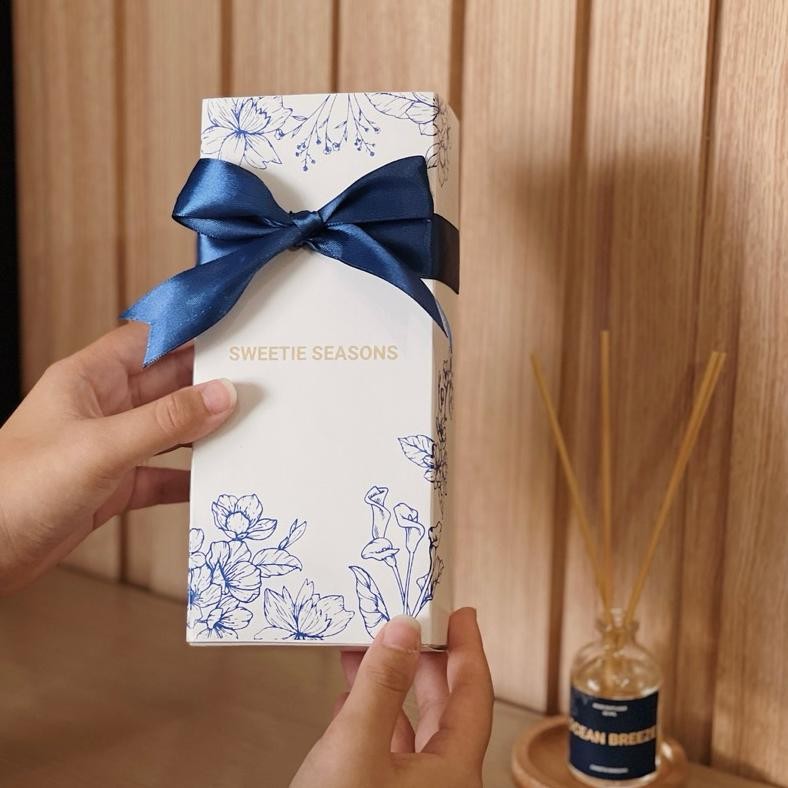 

Seruni Hampers Reed Diffuser And Scented Candle By Sweetie Seasons Mainan Anak