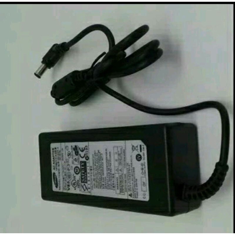 Adaptor Charger Monitor Led Lcd Samsung Ls19D300 14V 1.07A Baru