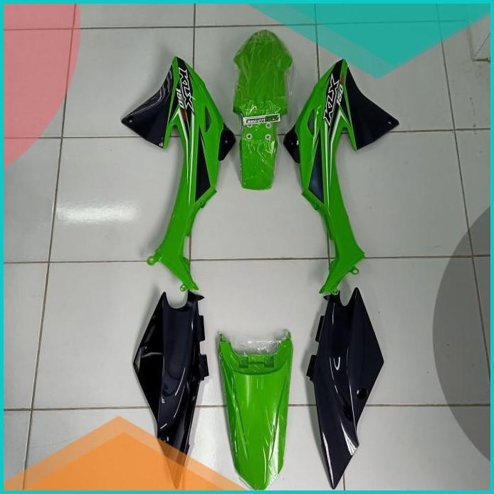 BODY FULL SET HITAM HIJAU ORIGINAL KAWASAKI KLX150 BF 11OKTZ4 tools