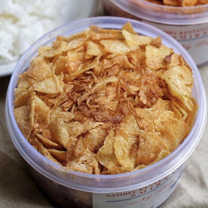 

BERGARANSI keripik kentang ebi Ny.Lay